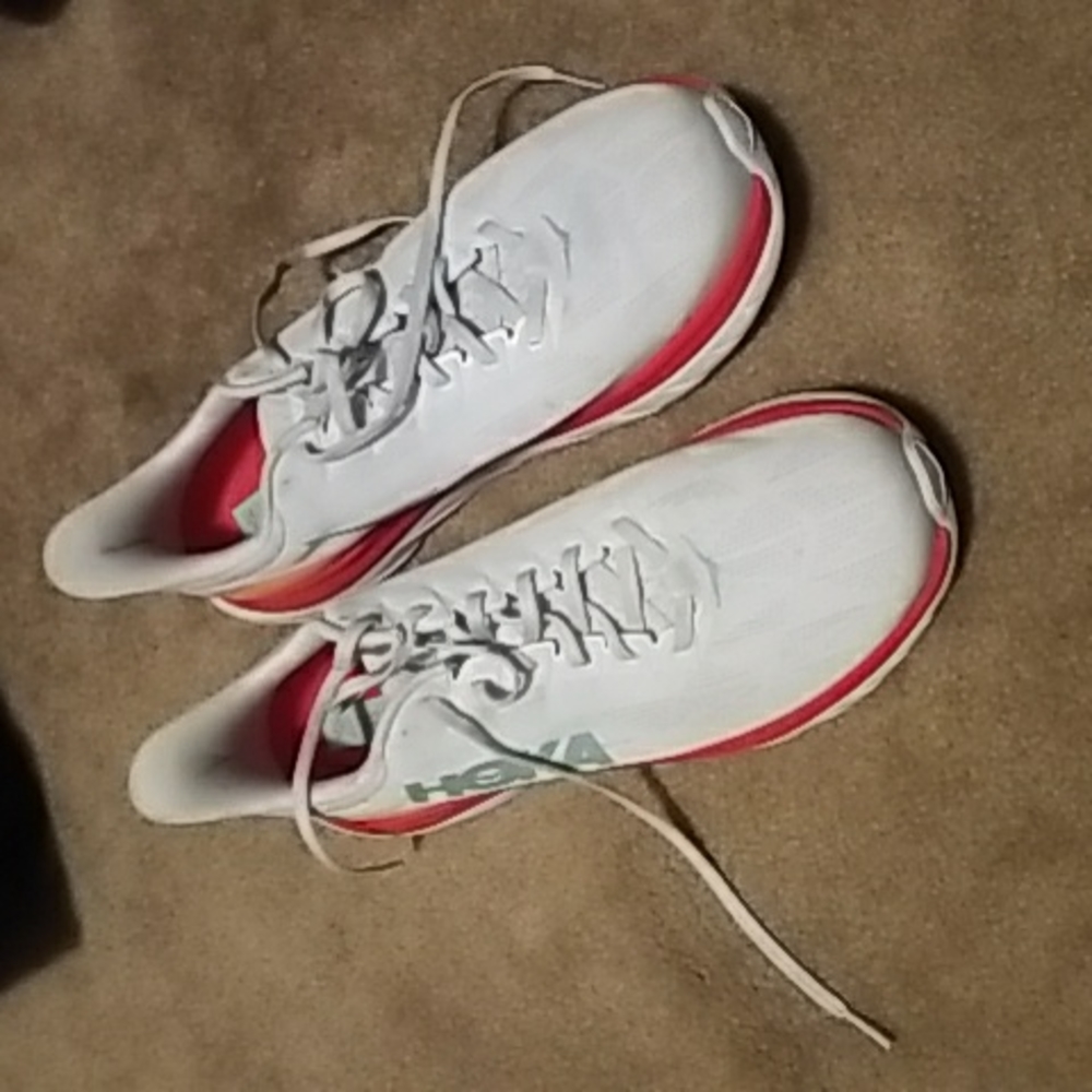 Hoka one one mach 4